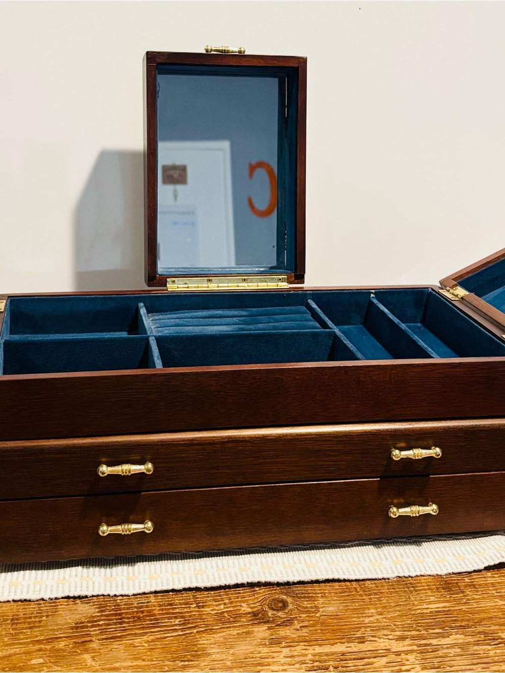 Mahogany Jewelry Box - Picture 3 of 10